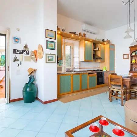 Terrazza Morgera By Napoliapartments Апартаменты Казамиччола-Терме