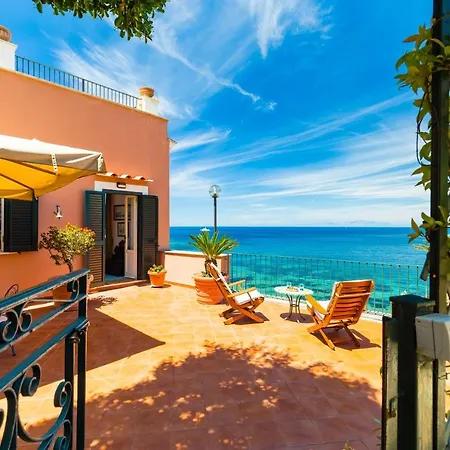 Terrazza Morgera By Napoliapartments Apartment *